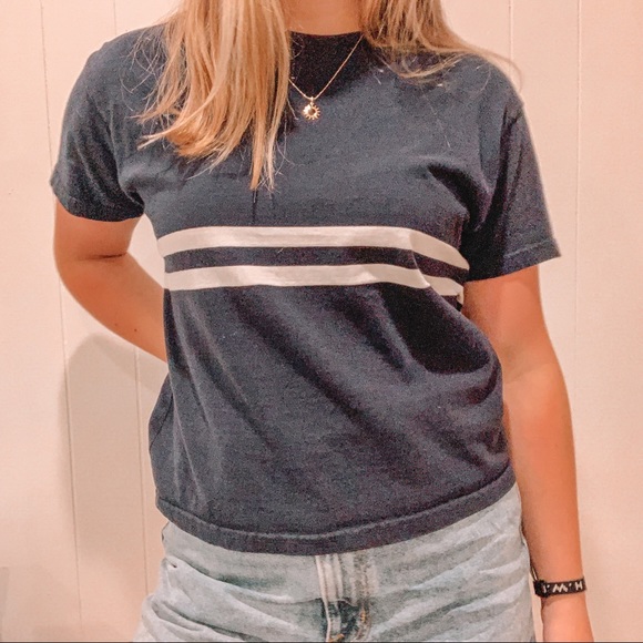 BRANDY MELVILLE t-shirt - Picture 3 of 6